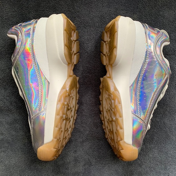 FILA Disruptor II Premium Iridescent Sneakers 7.5 – Women’s – Holographic Silver - Picture 3 of 7